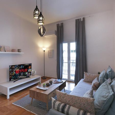 Beautiful Athenian Apartment Next To The Center Εξωτερικό φωτογραφία